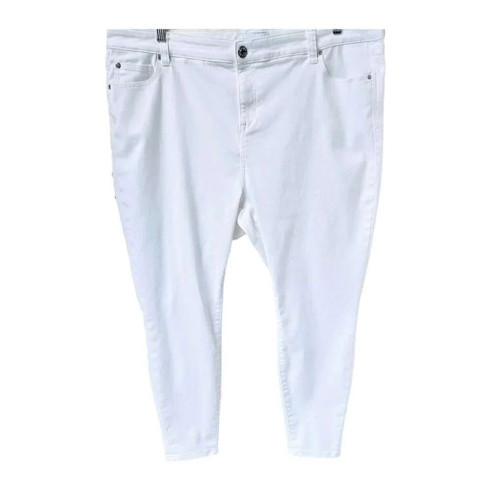 CELEBRITY PINK Plus Size 22  White   Skinny Jeans NWOT - Picture 3 of 13